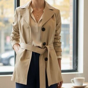 Ellen Tracy Tan Trench Coat with Belt and Lapel
